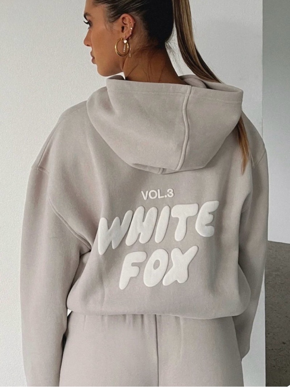 White Fox Vol. 3 Oversized Fleece Hoodie Beige Cream Size S/M